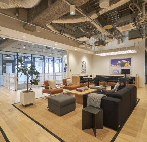 働く環境を知る